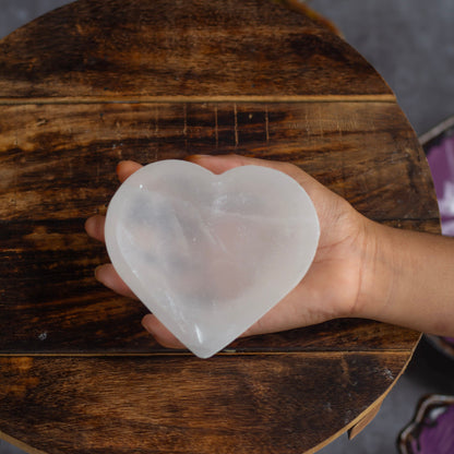Heart Shaped Selenite Bowl | 7 Cm Approx Crystal & Stones