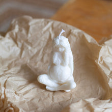Load image into Gallery viewer, Goddess Gaia figurine Candle