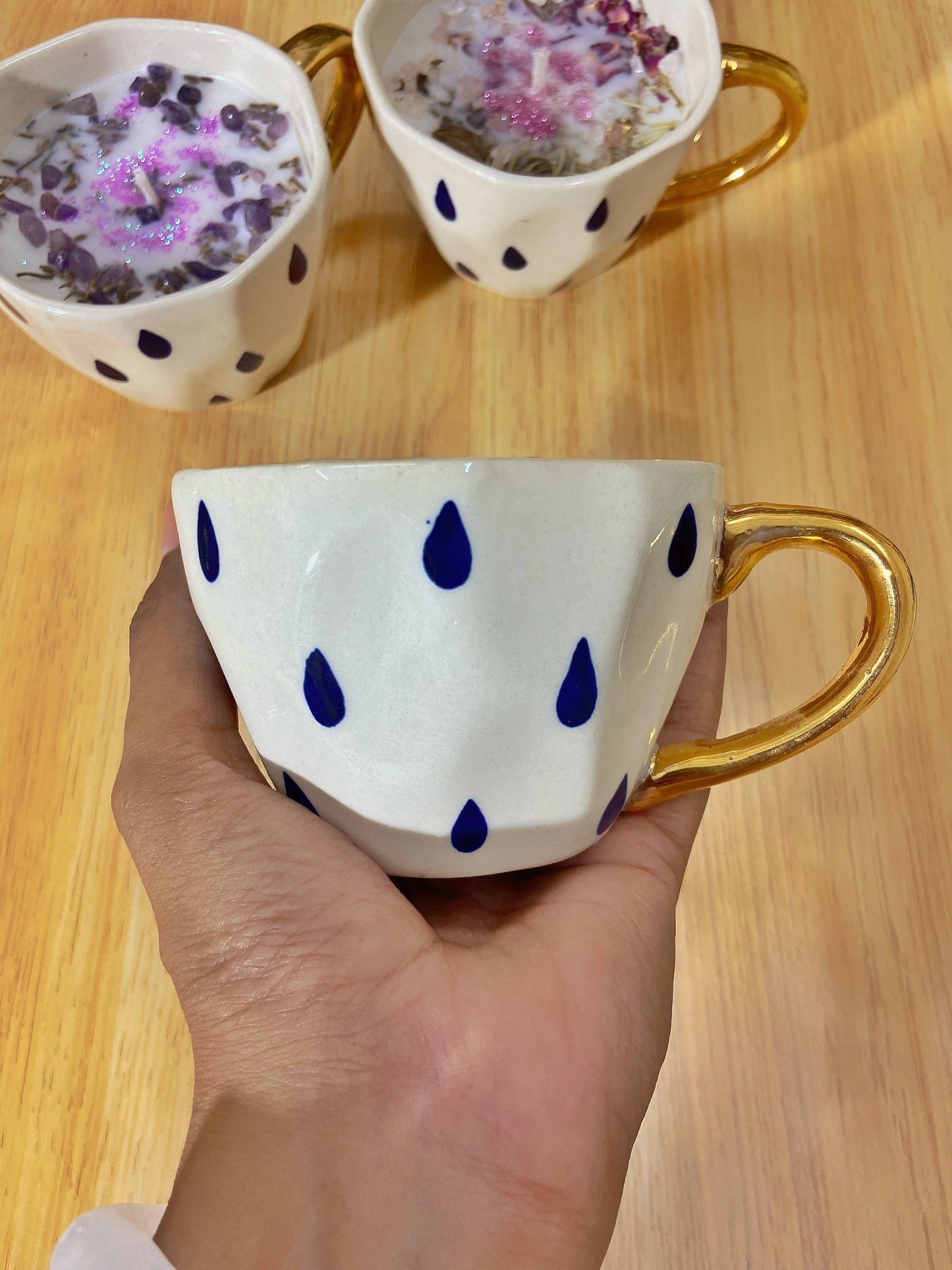 Lavender Buds + Amethyst Chips | Handmade Teardrop Print Mug With Real Liquid Gold In Handle Candles
