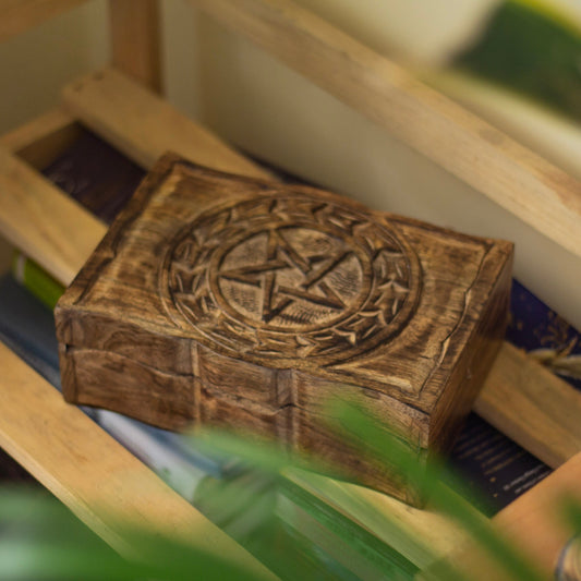 Pentale Craved Wooden Box Altarware | Altar