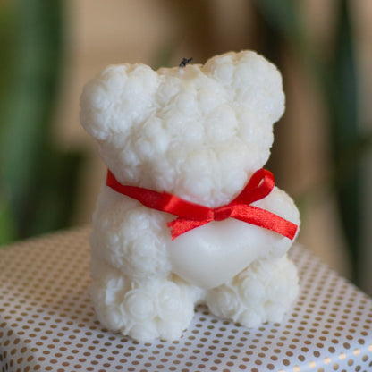 Little peony carved Teddy Soy Candle
