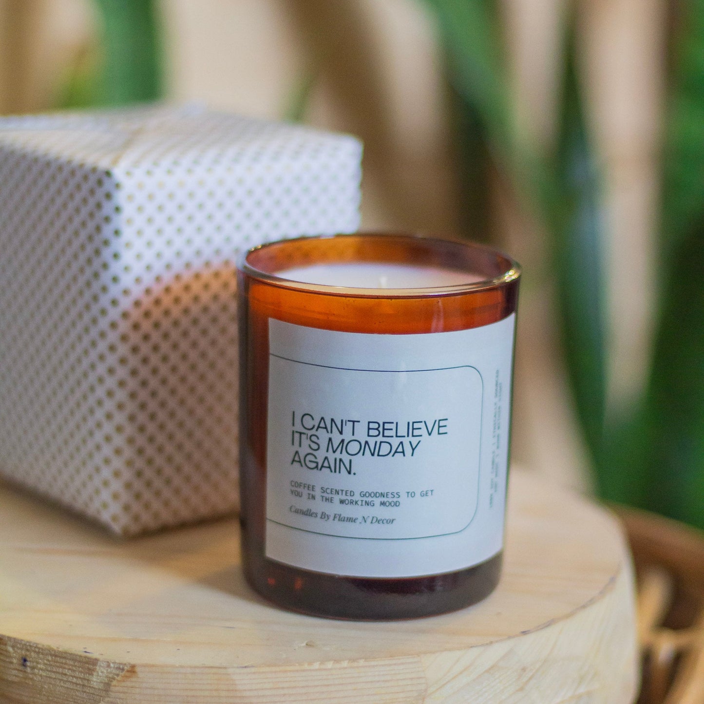 I can't belive, It's Monday again | Soy Candle