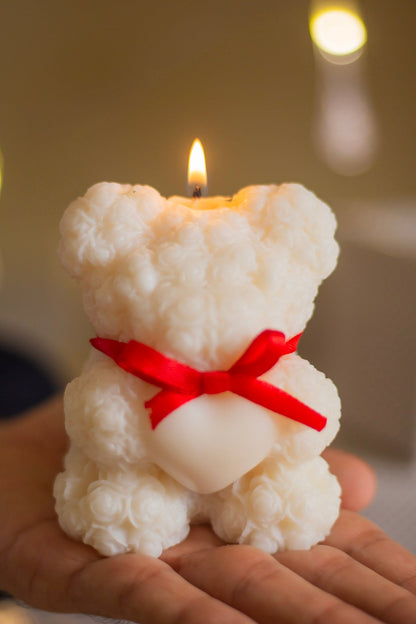 Little peony carved Teddy Soy Candle