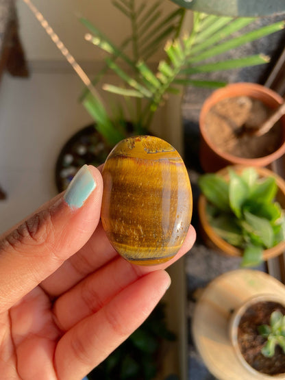 Tigers Eye Worry Stone | Increase Courage Strength Wealth & Protection Against Evil Negative Crystal