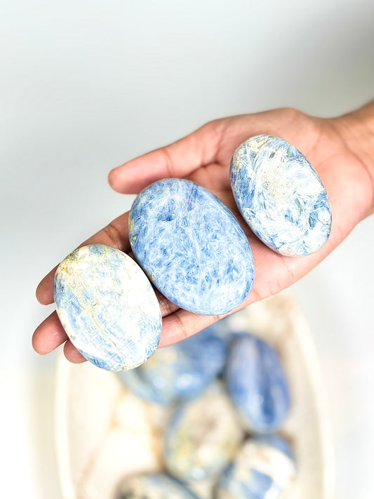 Natural Blue Kyanite Palm Stone