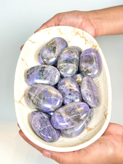 Natural Spurrite Palm Stone