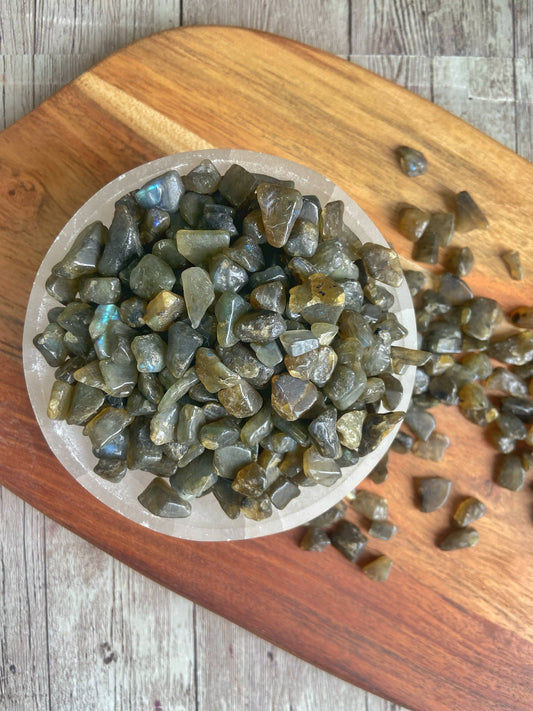 Labradorite Chips - 50 Gm Crystal & Stones