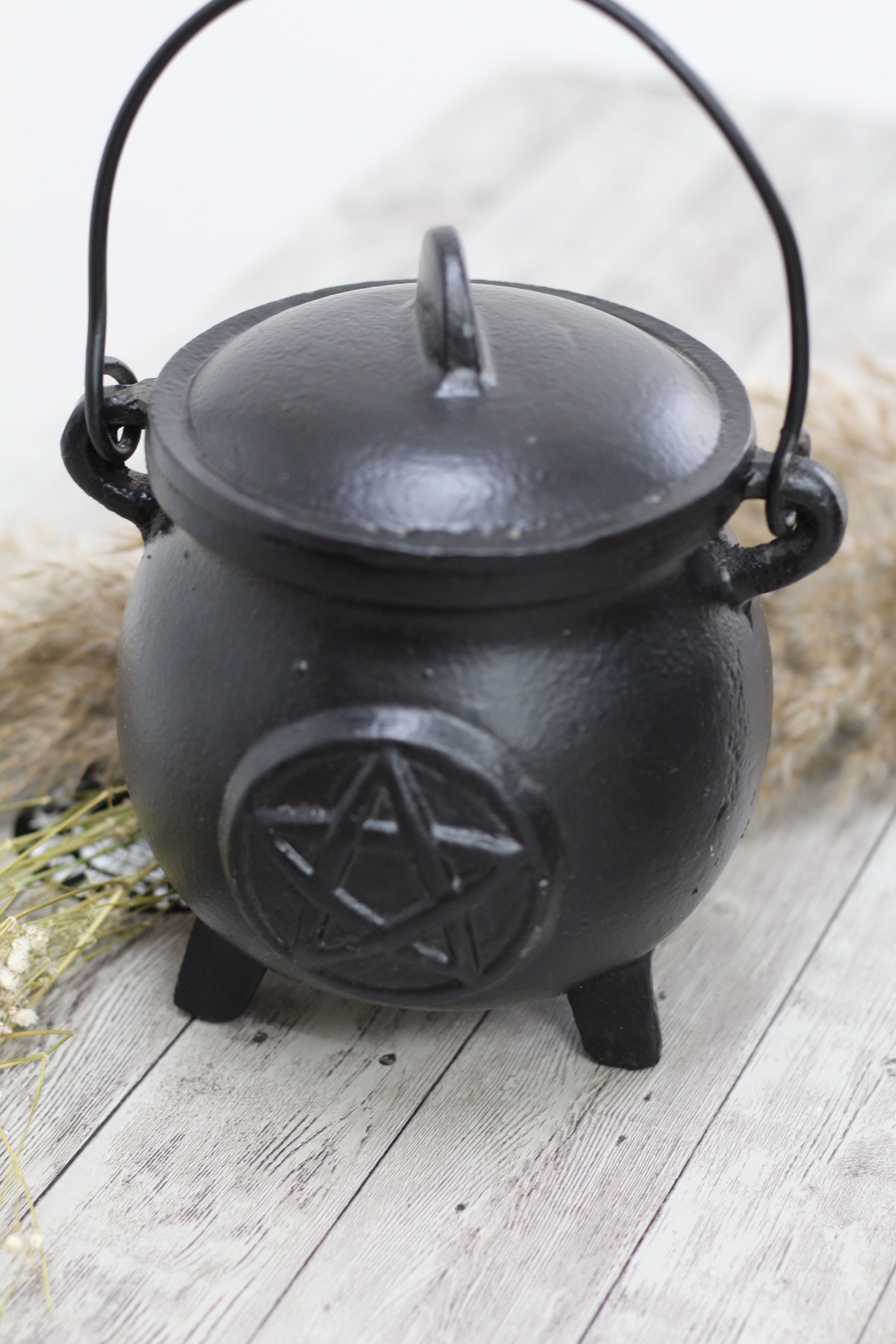 Pentacle Cast Iron Cauldron Altarware | Altar