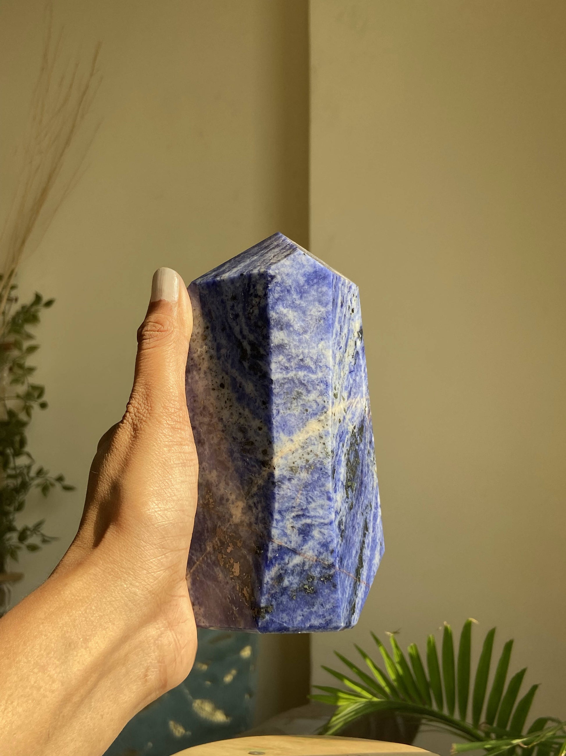 Sodalite Point Free Form - 1250 Gm Crystal & Stones