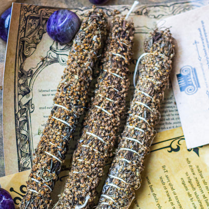 Mugwort with flowers smudge stick - Pack of 3 | 6" approx