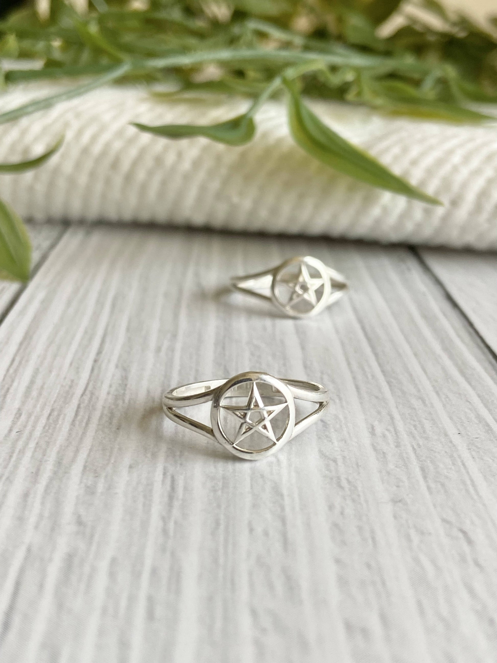 Pentacle Fine Silver Ring Crystal & Stones