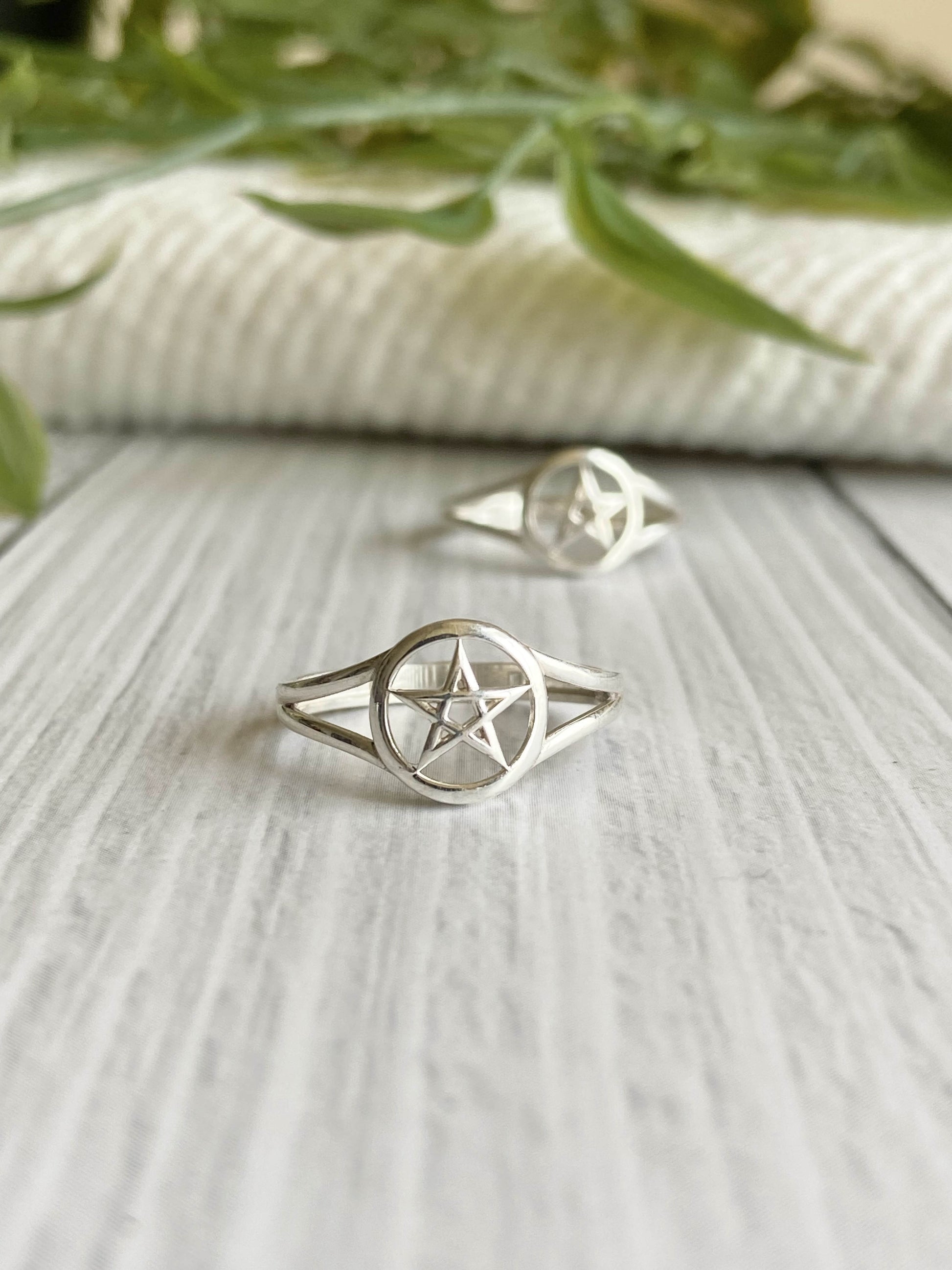 Pentacle Fine Silver Ring Crystal & Stones