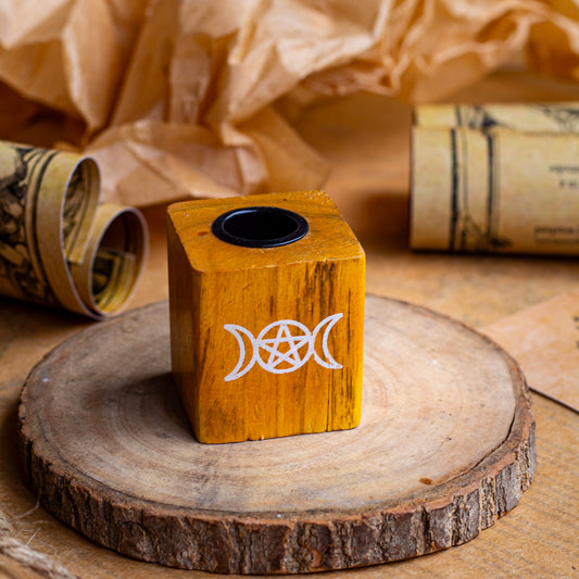 Wooden Chime Candle Holder with Pentacle Print