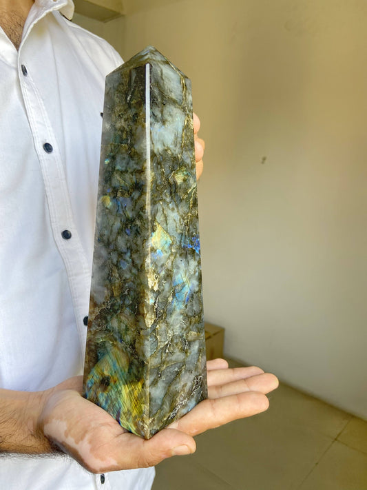 Labradorite Xxl Tower - 2208 Gm Crystal & Stones