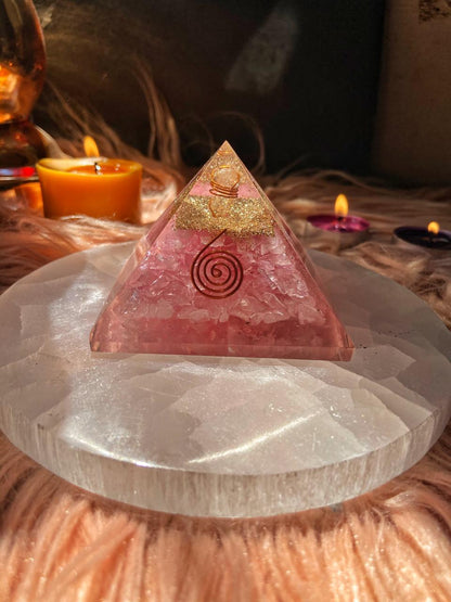 Rose Quartz Chips Orgonite Pyramid Crystal