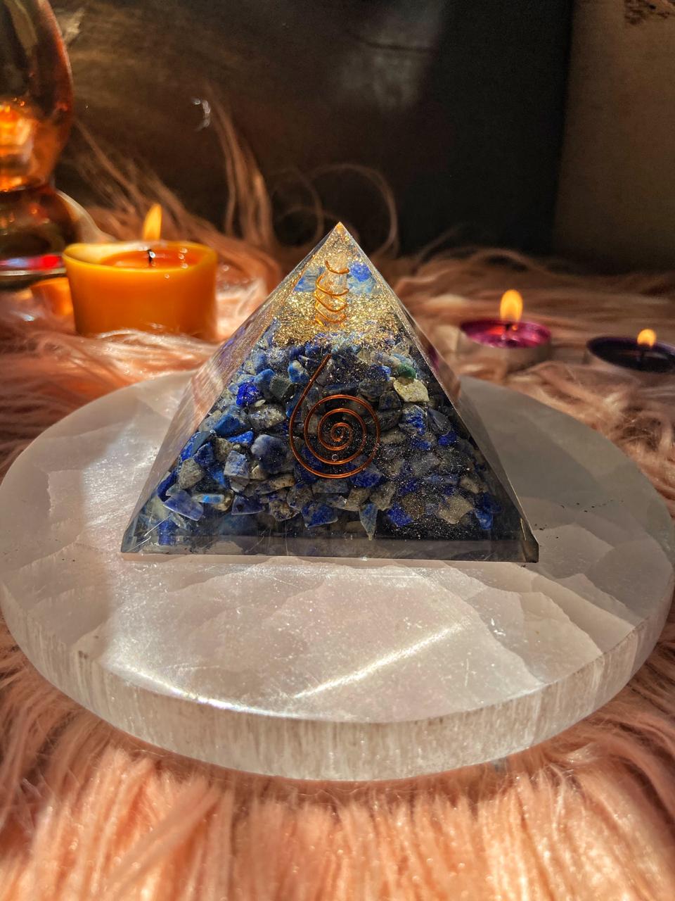 Lapis Lazuli Chips Orgonite Pyramid Crystal