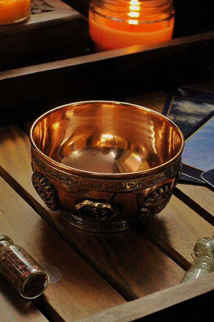 Small Seven Chakra Copper Offering Bowl Altarware | Altar